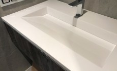 Столешница и раковина для ванной комнаты из искусственного камня Staron EY510 Metallic Yukon 