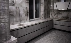 Кухонная столешница и барная из искусственного камня Corian под мрамор