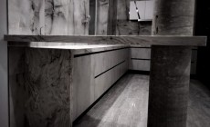 Кухонная столешница и барная из искусственного камня Corian под мрамор