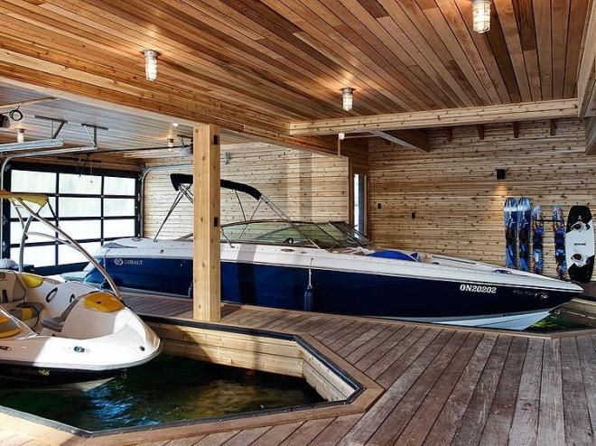 Утепляем дом для лодки