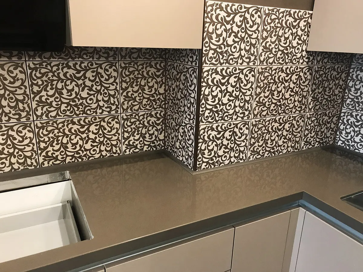 Кухонная столешница из искусственного камня Corian Sienna Brown 2