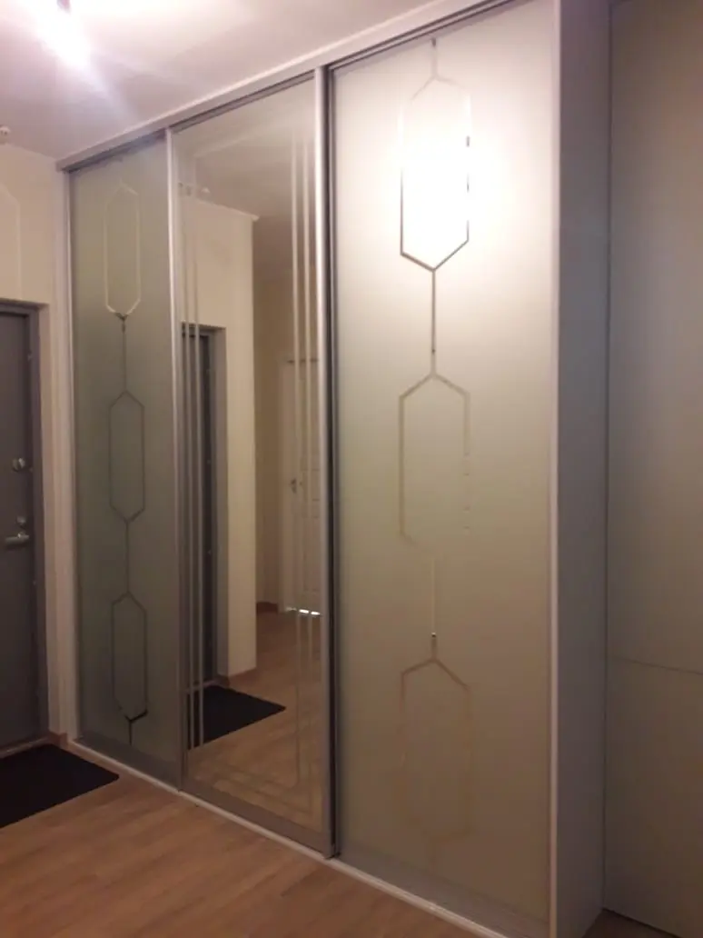 Шкаф купе от Premier Garden. 1