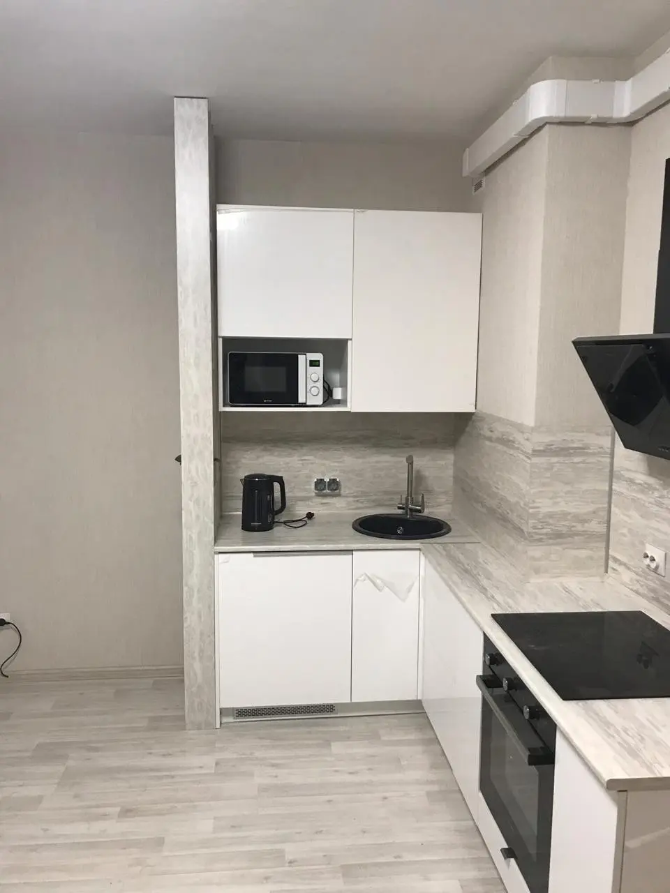 Компактный кухонный гарнитур от Premier Garden 5