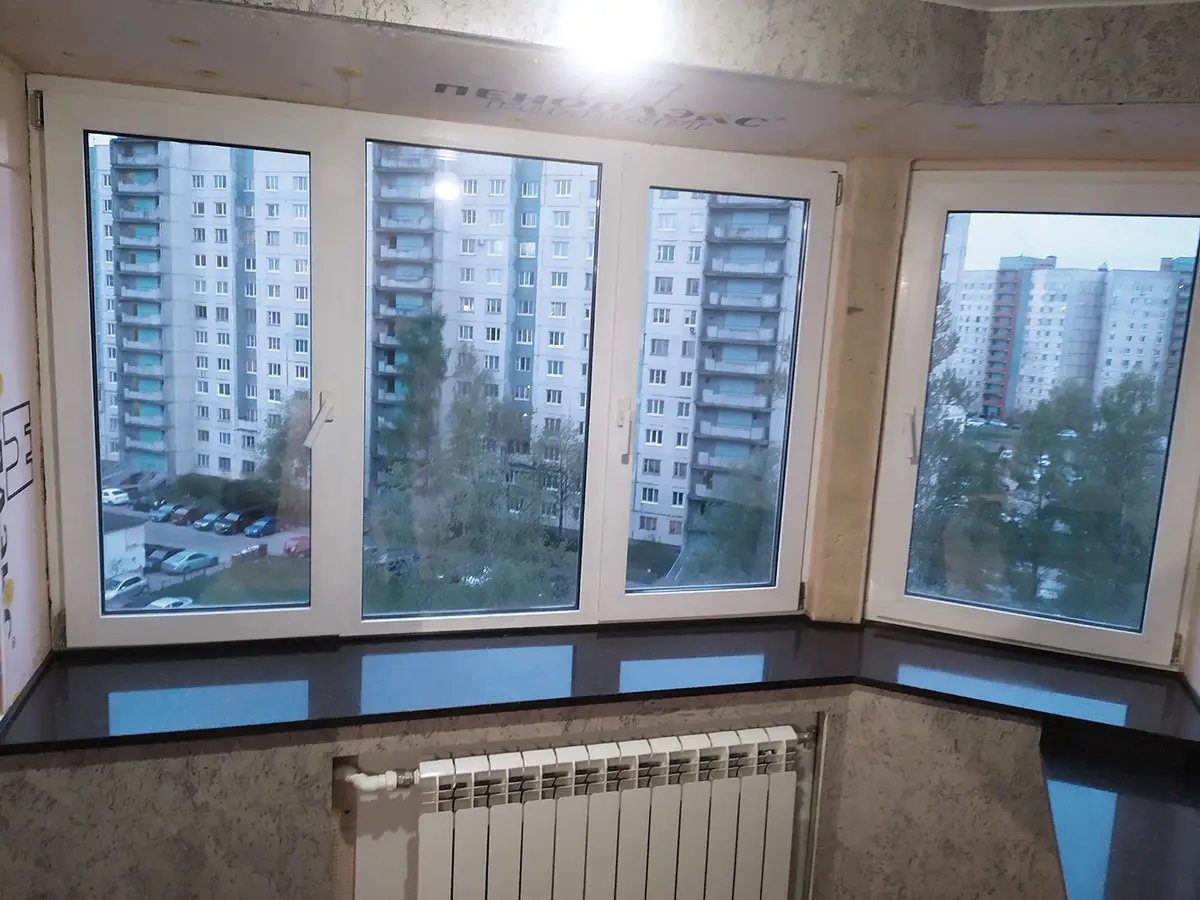 Эркерный подоконник и столешница из искусственного камня Staron QN287 Mosaic Nimbus  2