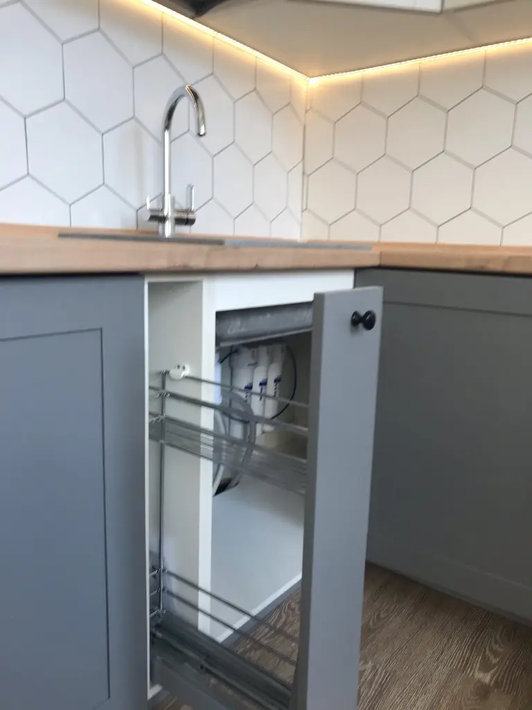 Изысканныйй кухонный гарнитур от Premier Garden  2