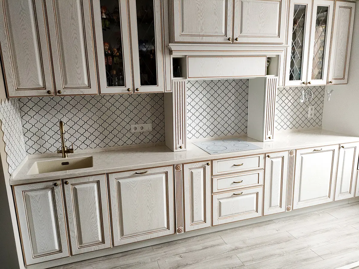 Столешница для классической кухни из искусственного камня Grandex 4