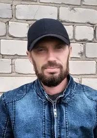 Максим