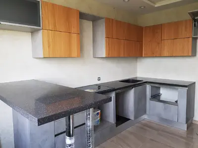Столешница с барной стойкой из искусственного камня Staron QN287 Mosaic Nimbus 