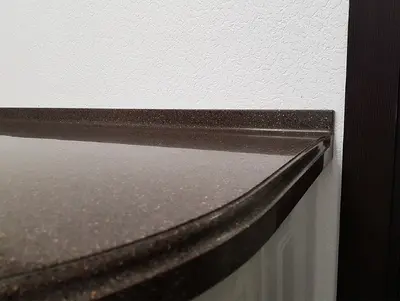 Кухонная столешница из искусственного камня Hi-Macs G063 Allspice Quartz 