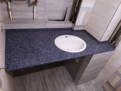 Столешница для ванной комнаты из искусственного камня Tristone F-102 Aquamarine 