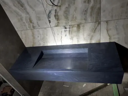 Столешница с прямоугольной раковиной из искусственного камня Corian Evening Prima